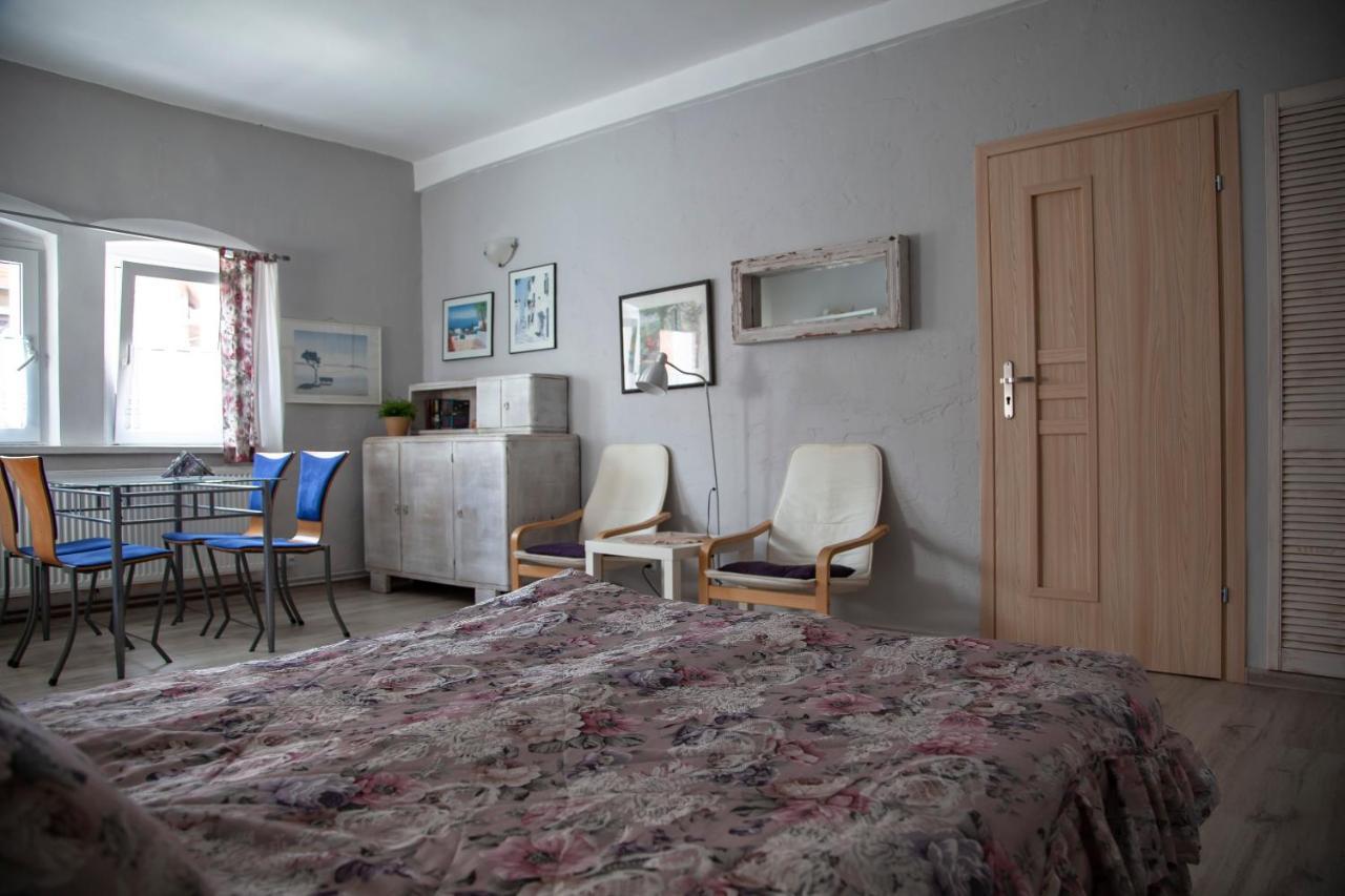 Apartamenty W Starym Kinie Сверадув-Здруй Экстерьер фото