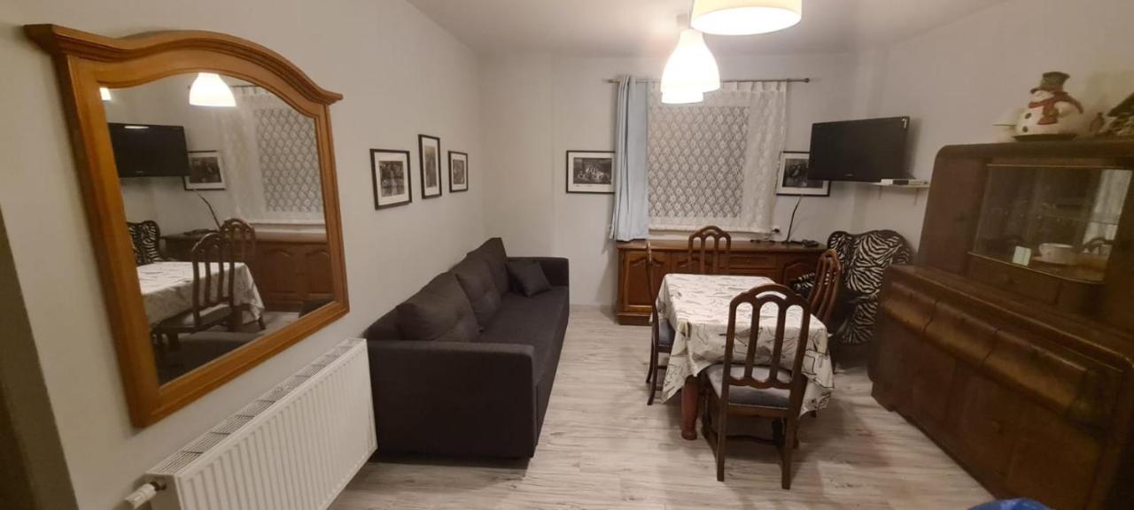 Apartamenty W Starym Kinie Сверадув-Здруй Экстерьер фото