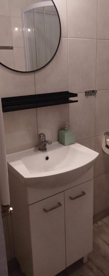 Apartamenty W Starym Kinie Сверадув-Здруй Экстерьер фото